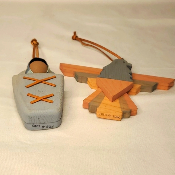 Vintage Ornaments Native Wood Pair Handmade Leather String - Picture 2 of 6